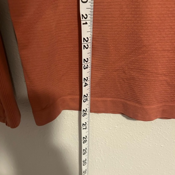 Lululemon Athletica Pink Fitted Long Sleeve Top - Picture 4 of 4